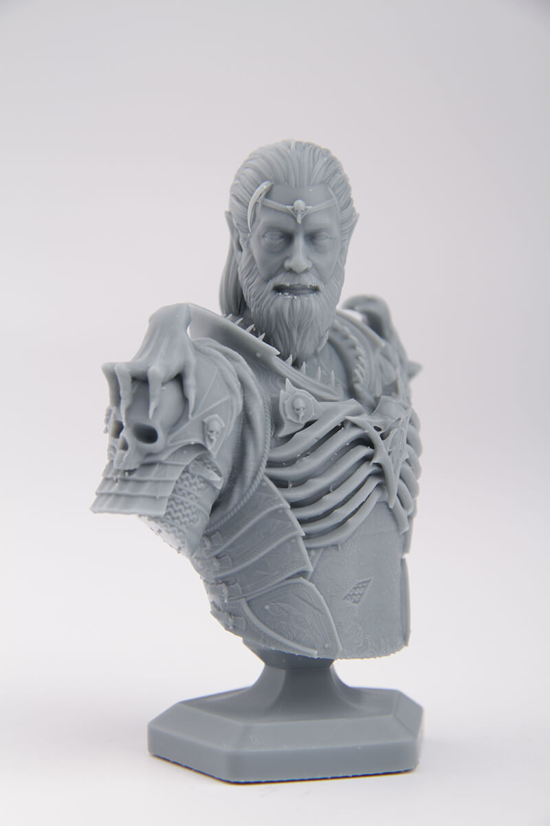 Baldur's-Gate-Bust